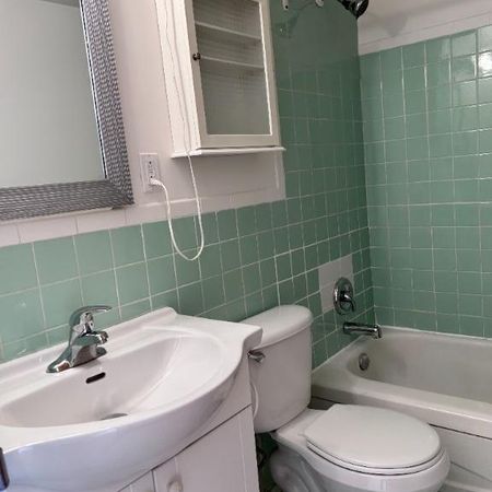 Grand 2 1/2 tout inclus metro Jean-Talon Villeray - Photo 3