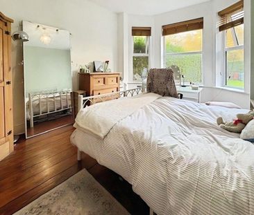 6 bedroom semi-detached house to rent - Photo 6