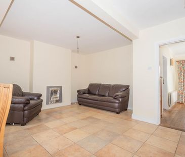 2 Prince Edward Drive, Belfast, BT9 5GB - Photo 2