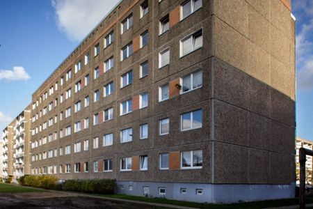 Genießen Sie den vorhandenen Balkon! - Photo 2