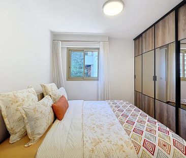 Superbe appartement de 4 pièces rénové avec vue mer - Photo 2