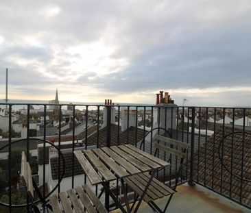 Victoria Road, Brighton - Photo 4