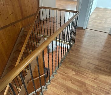 For Lease - 18 Sheldrake Court, Brampton, Ontario - Photo 4