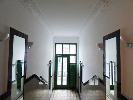 Schöne 3 R.Whg. - Balkon, Bad mit Fenster, 2er WG geeignet - Photo 3