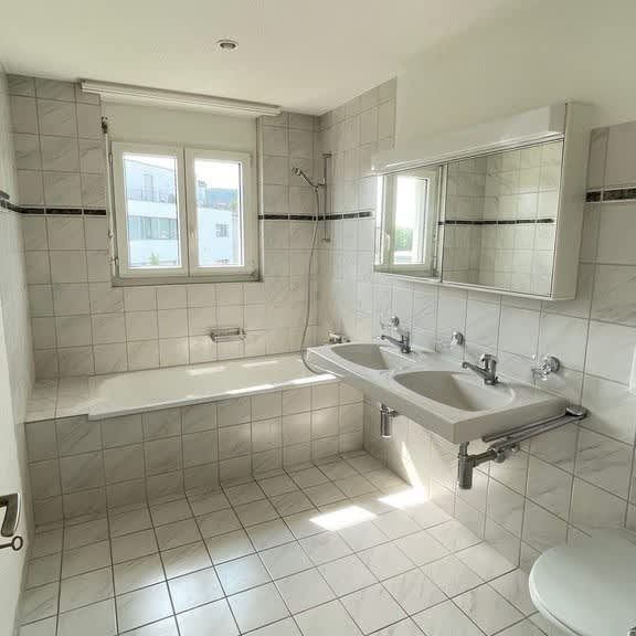 4.5 Zimmer, 109 m², 2. Stock - Foto 1