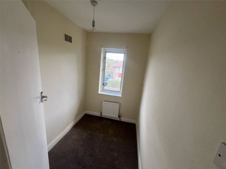 Green Park Road, Skircoat, Halifax, HX3 - Photo 3