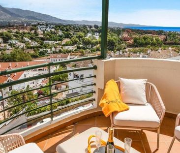 Luxury Apartment for rent in Nueva Andalucia, Andalusia - Photo 6