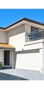 Spacious Four-Bedroom Family Residence - Photo 3