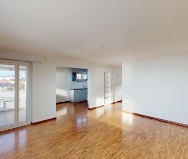 4.5 Zimmer, 111 m², 5. Stock - Photo 1