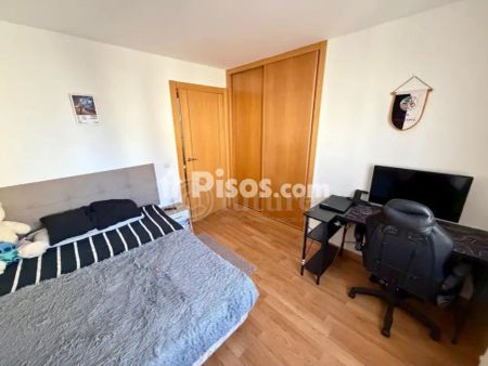 Piso en alquiler en Calle de María Auxiliadora - Photo 4