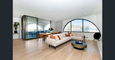 Setting the Bar in Brighton - Fully Furnished - Photo 2