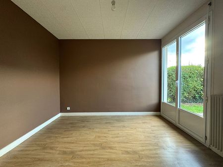 Location maison 5 pièces, 95.00m², Saint-Berthevin - Photo 4