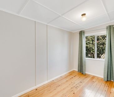 Quaint cottage living at 70 North Street, North Toowoomba. - Photo 1