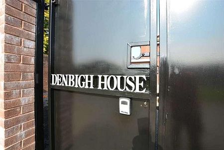 Denbigh House, Cheviot Square, Winsford, CW7 - Photo 2