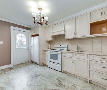 For Lease - 3564 Eglinton Avenue Unit# 2nd Fl., Toronto, Ontario - Photo 3