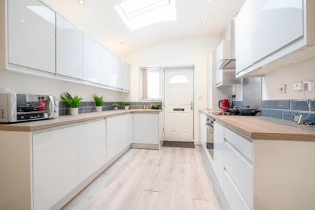 4 bedroom house to rent - Photo 4