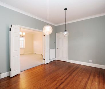 Weston Green, Thames Ditton, KT7 - Photo 5