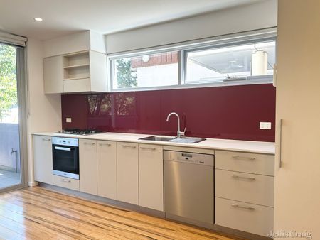 5a/168 Victoria Road, Northcote - Photo 3