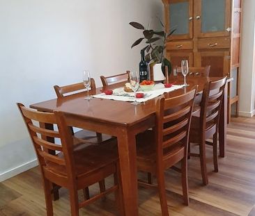 Modern Comfort & Prime Location – A Hidden Gem in Leafy Alphington - Photo 4