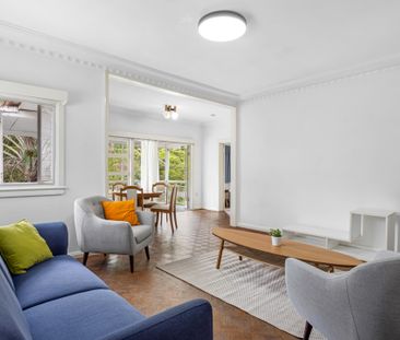 86 Dell Road, St Lucia, QLD 4067 - Photo 2