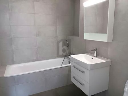 MODERNE AVEC VUE BELLE VUE MONTAGNES ! - Foto 3