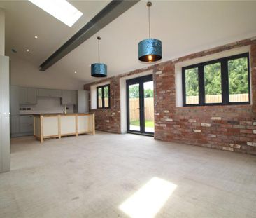 3 bedroom barn conversion to rent - Photo 1