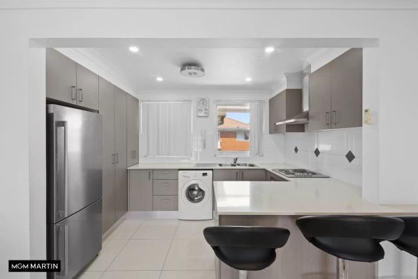 MGM MARTIN - AIR CONDITIONED NORTH - FACING 2-BEDROOM APARTMENT WITH LUG - Photo 1