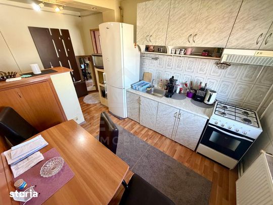 Apartament doua camere - centrala termica - Kaufland Craiovita etaj 3 - Photo 1