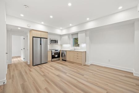 For Lease - 43 Batavia Avenue Unit# 202, Toronto, Ontario - Photo 2