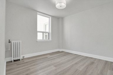 For Lease - 699 Eglinton Avenue Unit# 303, Toronto, Ontario - Photo 3