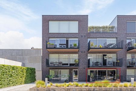 Gelijkvloers appartement met 2 slaapkamers en 2 terrassen - Photo 2