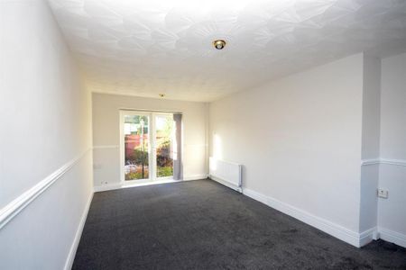 2 bedroom semi-detached house to rent - Photo 2
