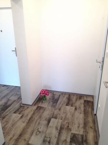 Pronájem bytu 2+kk 44 m2 - Fotografie 3