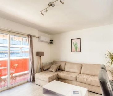 Location Appartement 1 pièce 33m² VALLAURIS 06220 - Photo 4