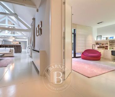 Châtelain - Town house of +/- 450m2 with 6bed + swimming pool - Photo 6
