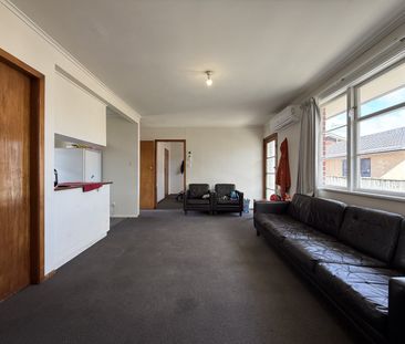 2-Bedroom Unit in Elderslea - Photo 3
