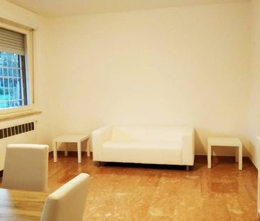 Ampia camera singola arredata per studenti/lavoratori - Photo 5