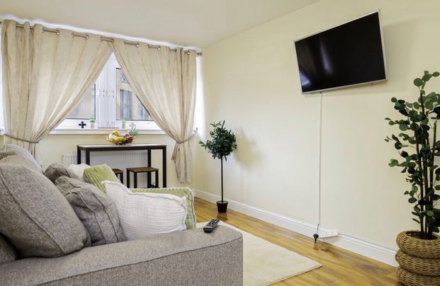 2 Bed Flat, Windmill St, B1 - Photo 1