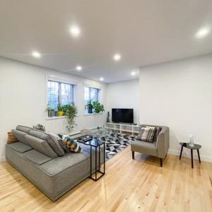 4 1/2 - Montréal - 2 200 $/mois - Photo 2