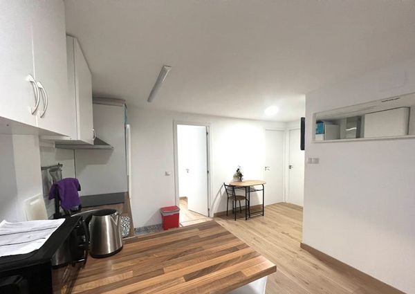 Calle Jiménez e Iglesias, Getafe, Community of Madrid 28903