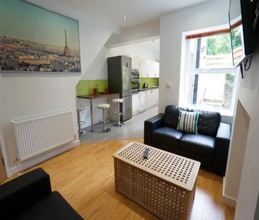 101 Caernarfon Road - Photo 1