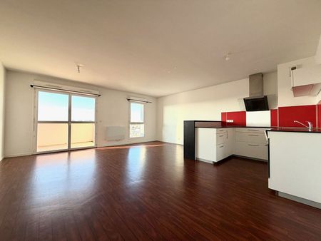 Location Appartement 4 pièces 87m² BREST 29200 - Photo 2