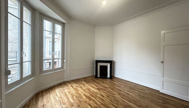 Appartement 5 pièces 109m2 REIMS 1 380 euros - Photo 1