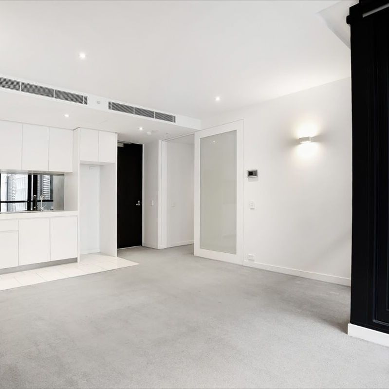 808/108 Flinders Street, Melbourne - Photo 1