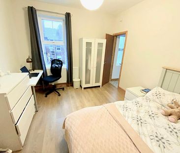 5 Bed - 8 Hanover Square, City Centre, Leeds - LS3 1AP - Student - Photo 6