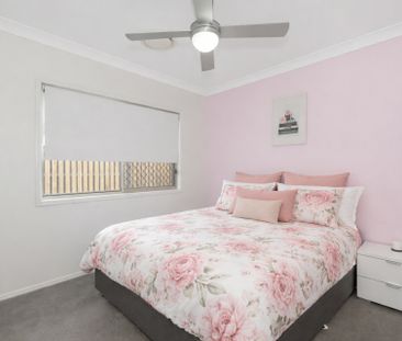 Modern Family Home - Photo 4