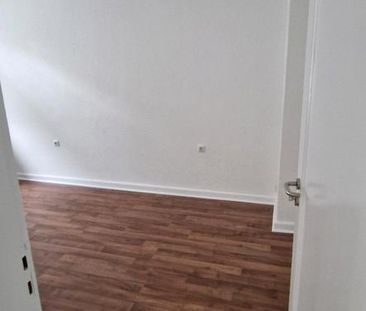 Helle 2- Zimmer Wohnung in 24106 Kiel Wik sucht Nachmieter - Photo 4