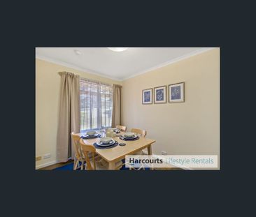 Beautiful Family Home - Photo 2