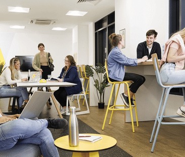 Large Highest Double Ensuite - Photo 6