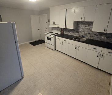 For Lease - 362 Grey Street Unit# 3, Brantford, Ontario - Photo 1